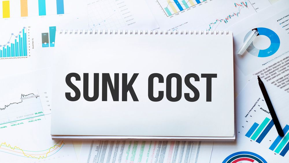 understanding-sunk-cost-meaning-examples-how-it-works